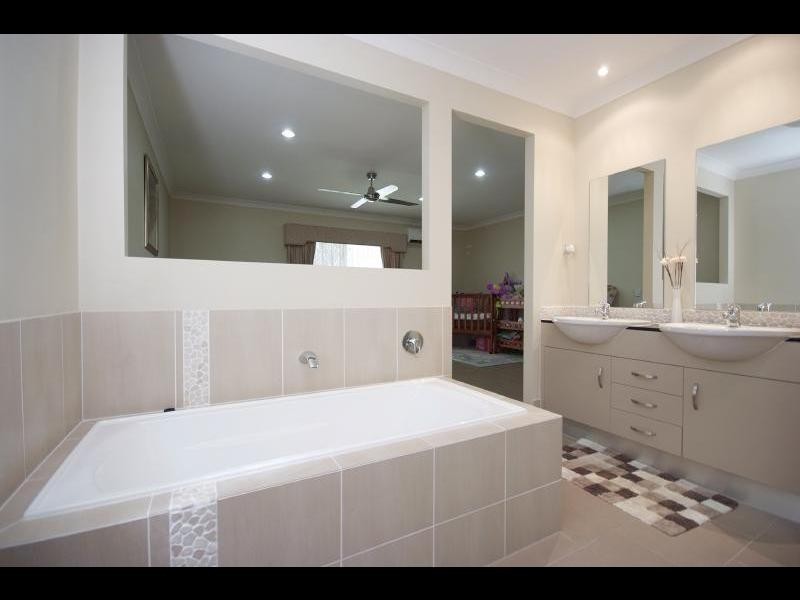 17 Iridescent Drive, Trinity Park QLD 4879