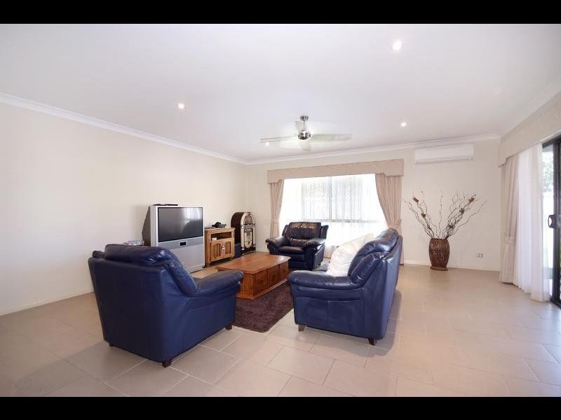 17 Iridescent Drive, Trinity Park QLD 4879