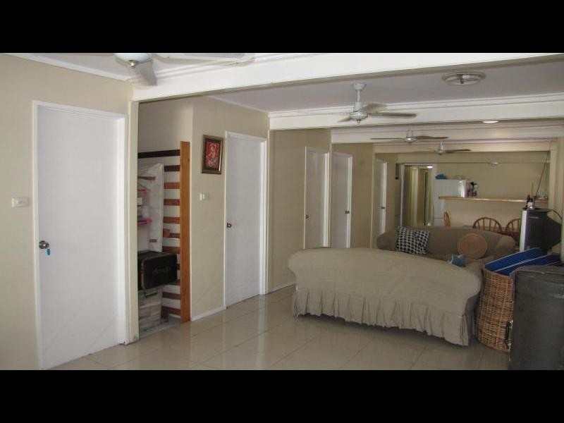 409 Draper Street, Parramatta Park QLD 4870