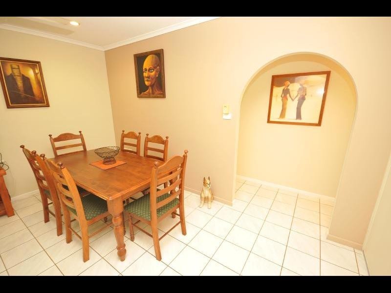 12 Kirraly Close, Mooroobool QLD 4870