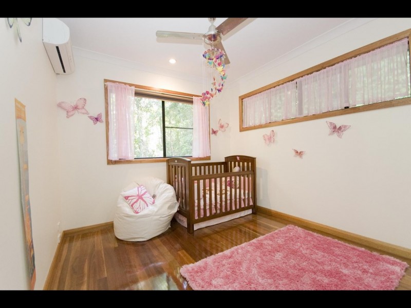 14-16 Frond Close, Redlynch QLD 4870