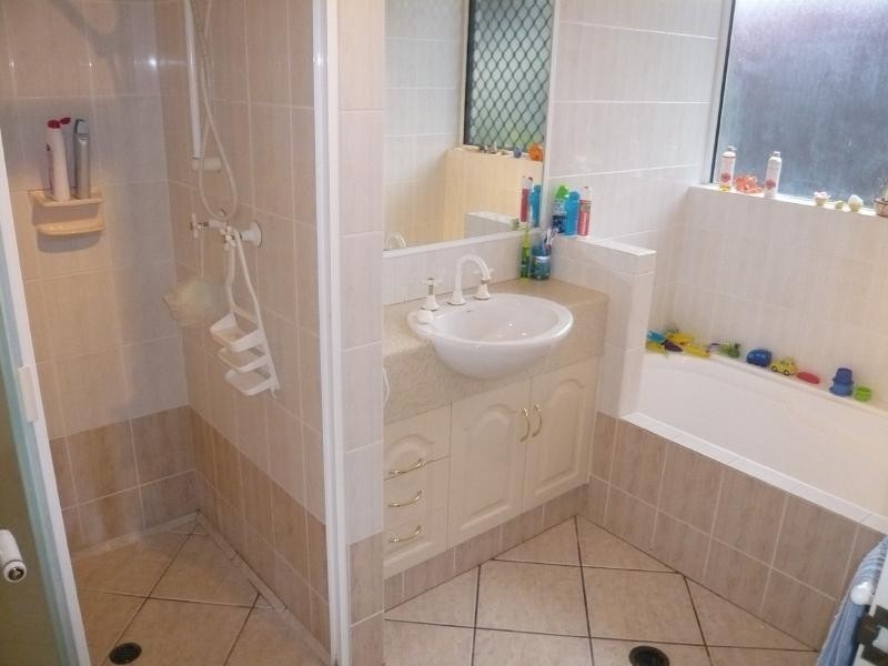 7 Sandalwood Avenue, Kewarra Beach QLD 4879