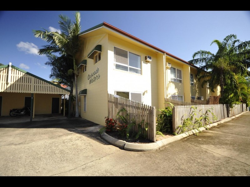 10/3 Tenni Street, Redlynch QLD 4870