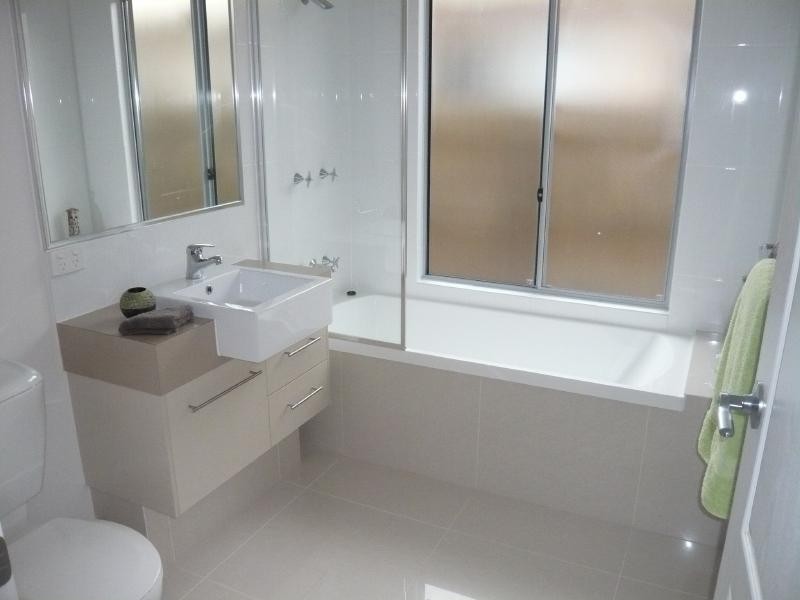 8 Icefire Quay, Trinity Park QLD 4879