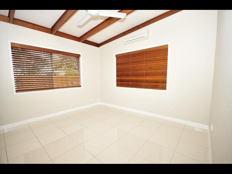 59 Hayward Street, Mooroobool QLD 4870