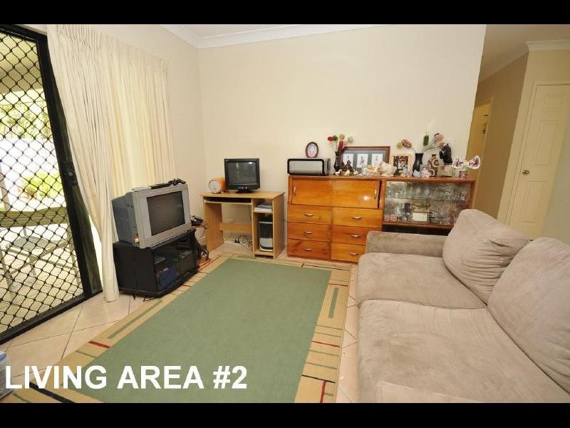 3 Dodd Court, Mooroobool QLD 4870