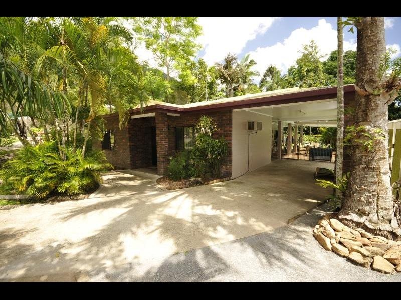 12 Hermes Close, Mooroobool QLD 4870