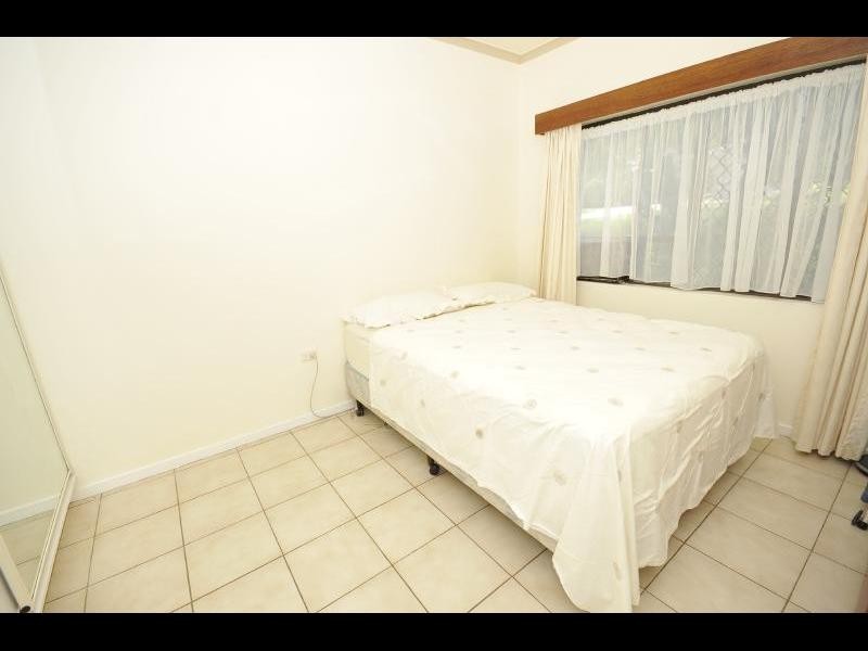 12 Hermes Close, Mooroobool QLD 4870