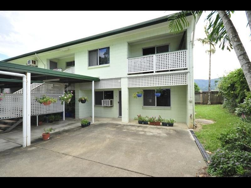 5/8 Bell Street, Bungalow QLD 4870