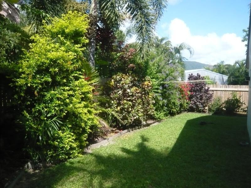 2/9 Portsea Crescent, Kewarra Beach QLD 4879