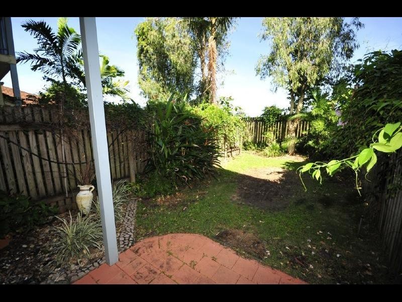 6/2 Marella Close, Manoora QLD 4870