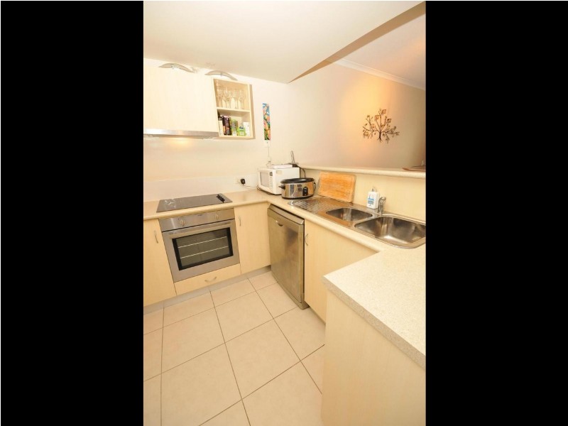 405/11 Charlekata Close, Freshwater QLD 4870