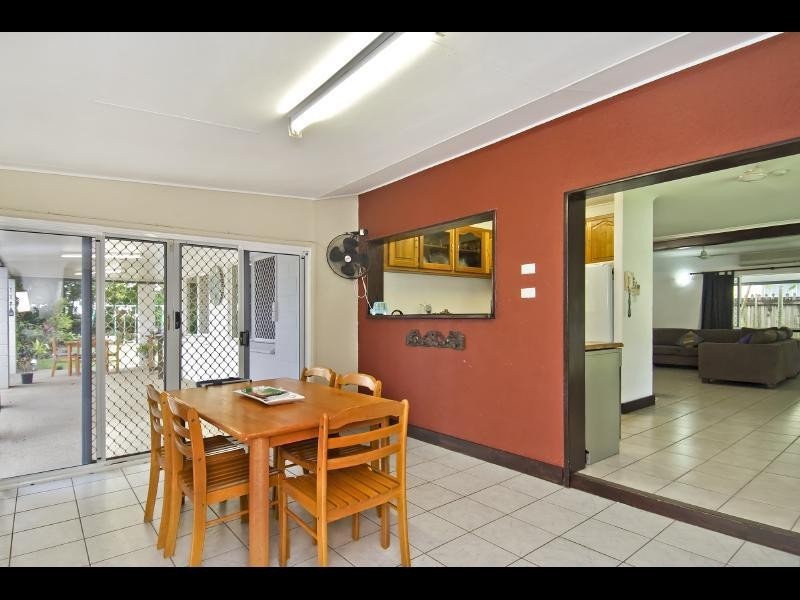 Kewarra Beach QLD 4879