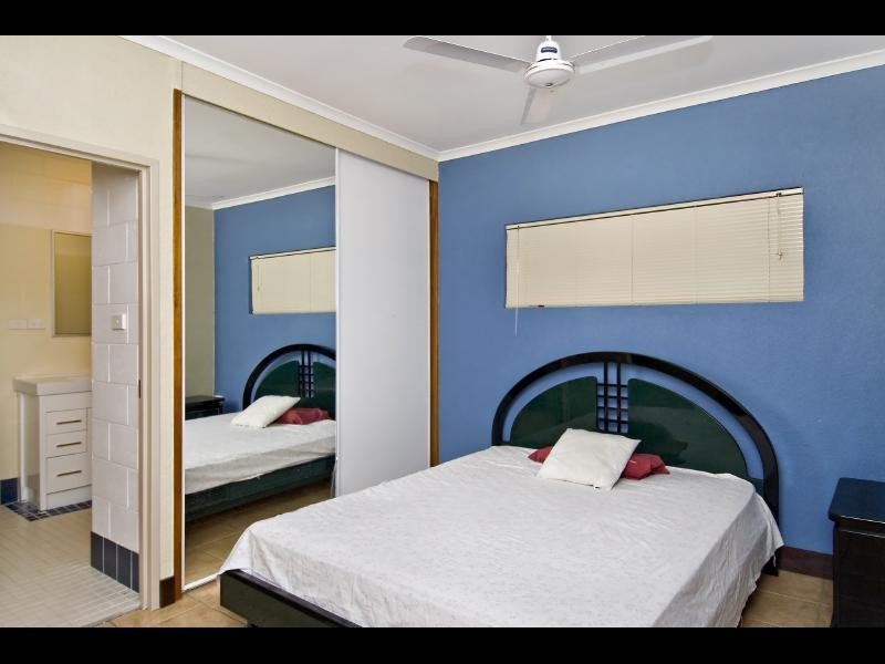 Kewarra Beach QLD 4879