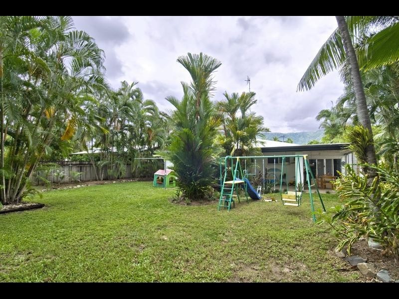 Kewarra Beach QLD 4879