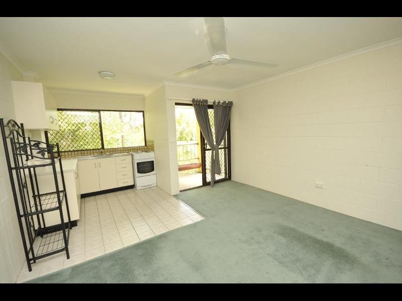 37/6 Fisk Close, Westcourt QLD 4870