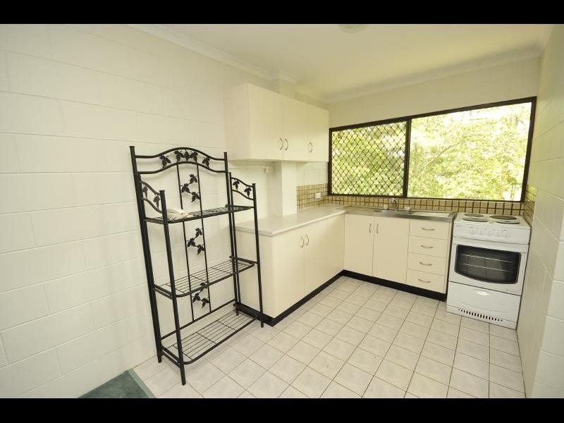 37/6 Fisk Close, Westcourt QLD 4870