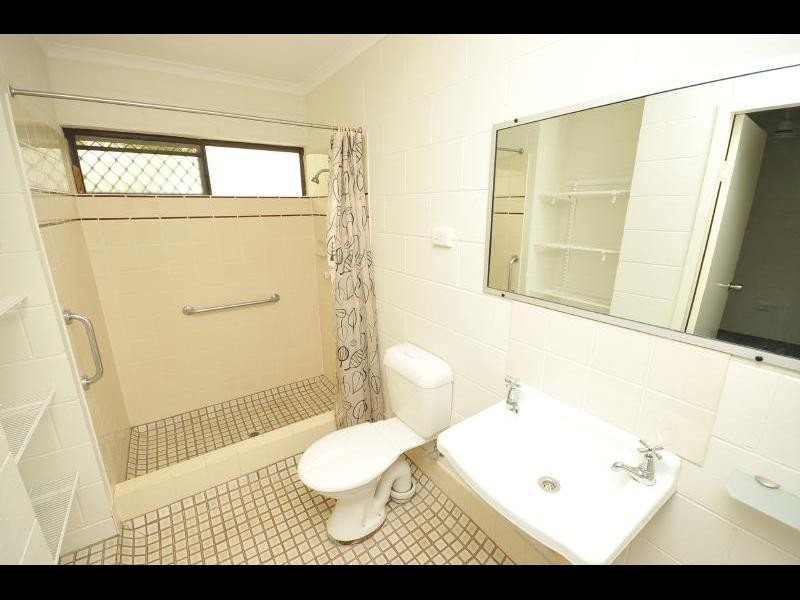 37/6 Fisk Close, Westcourt QLD 4870