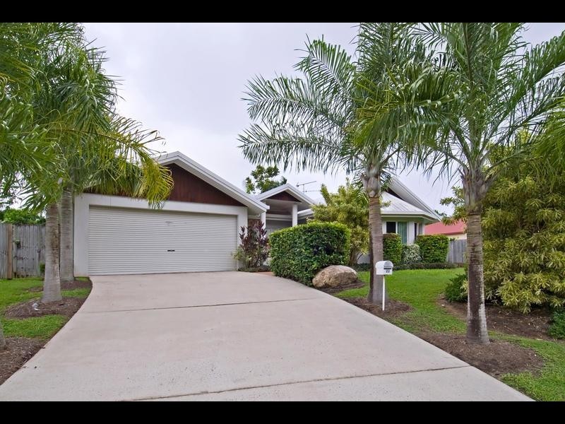 22 Bramble Street, Clifton Beach QLD 4879
