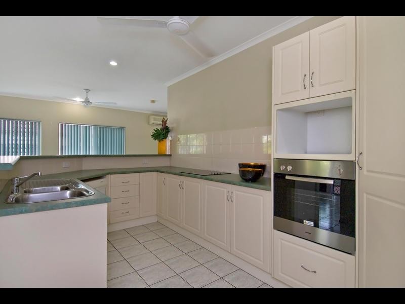 22 Bramble Street, Clifton Beach QLD 4879