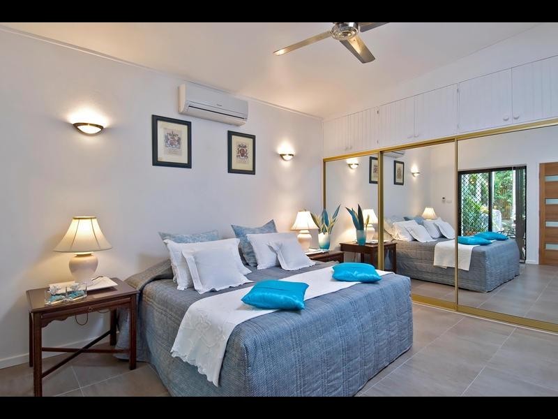 4 Madang Street, Trinity Beach QLD 4879