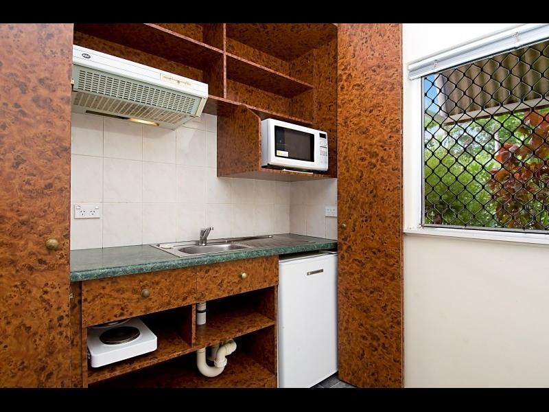 18/4 Chester Court, Manunda QLD 4870