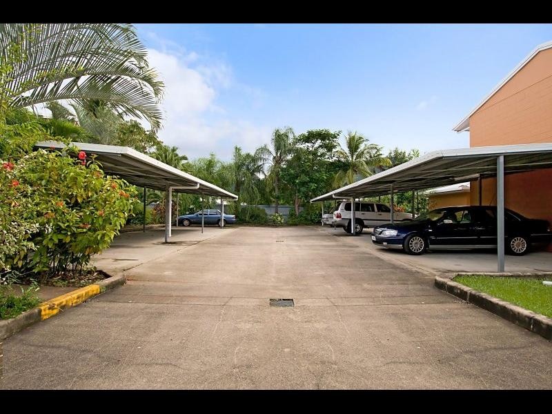 18/4 Chester Court, Manunda QLD 4870