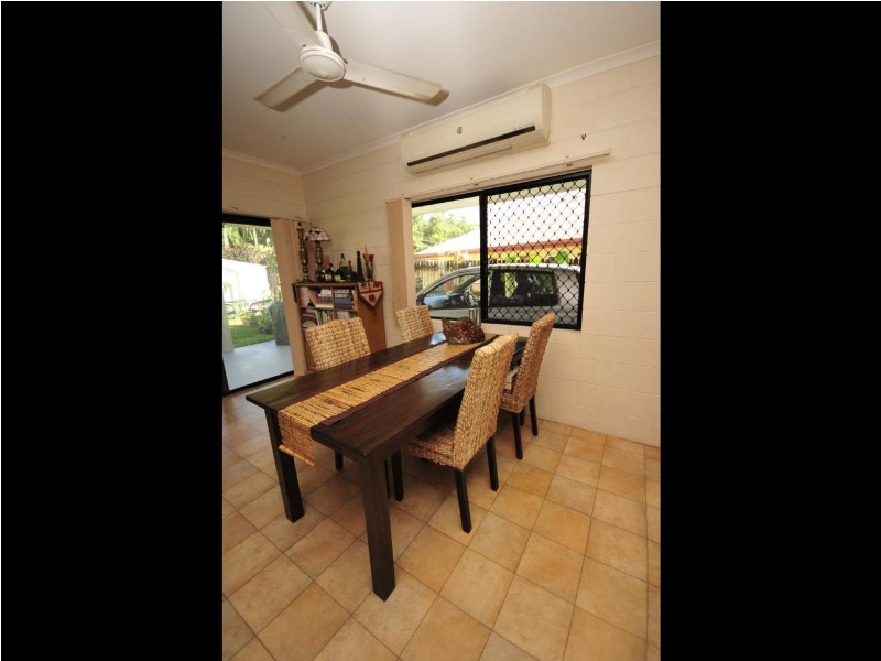 10 Cracknell Road, White Rock QLD 4868