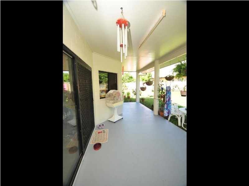 10 Cracknell Road, White Rock QLD 4868