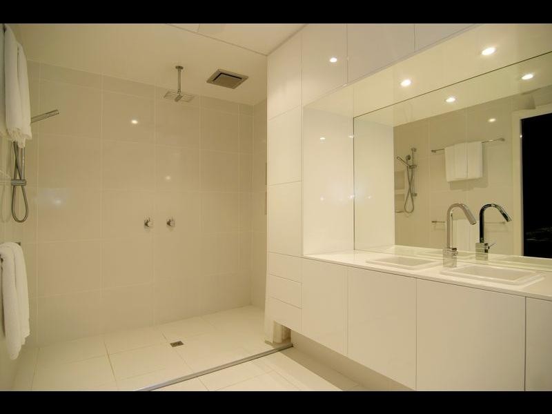 73-75 Walsh Street, Edge Hill QLD 4870