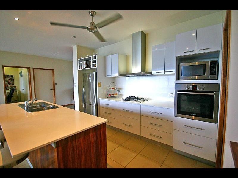 Brinsmead QLD 4870