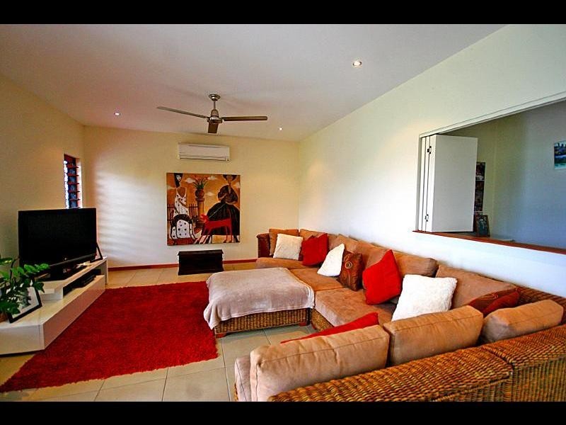 Brinsmead QLD 4870