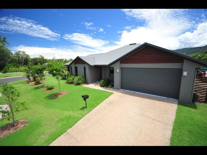 16 Hulbert Street (AKA 45 Norwood Cres), Trinity Park QLD 4879