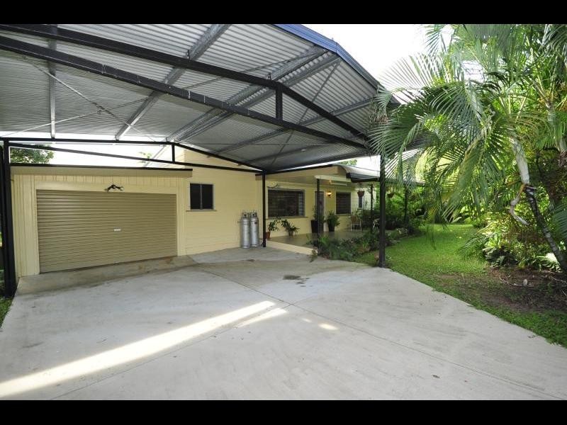 46 Atherton Street, Whitfield QLD 4870