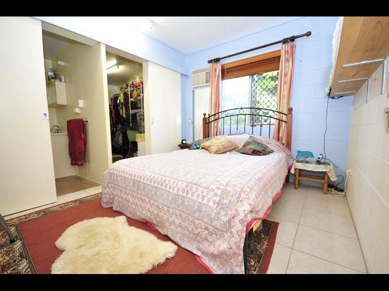 432 Varley Street, Yorkeys Knob QLD 4878