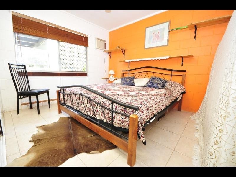 432 Varley Street, Yorkeys Knob QLD 4878
