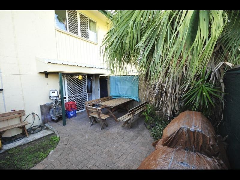 6/11 Pioneer Street, Manoora QLD 4870