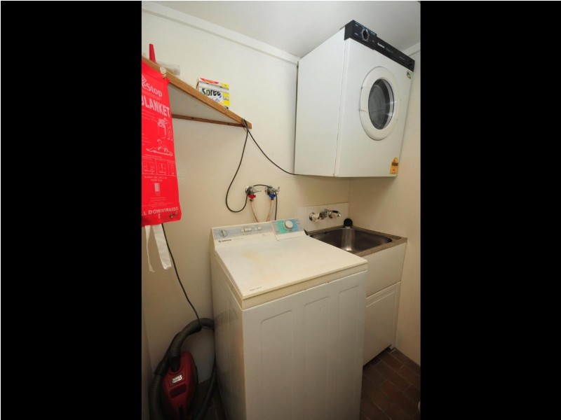 6/11 Pioneer Street, Manoora QLD 4870