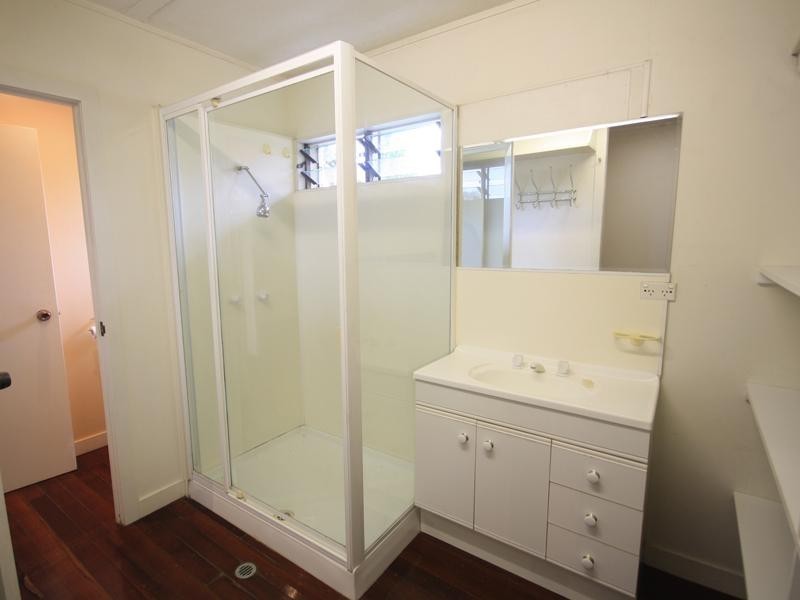 56 McCormack Street, Manunda QLD 4870