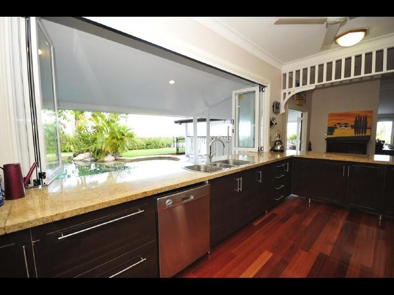 42 Walsh Street, Edge Hill QLD 4870