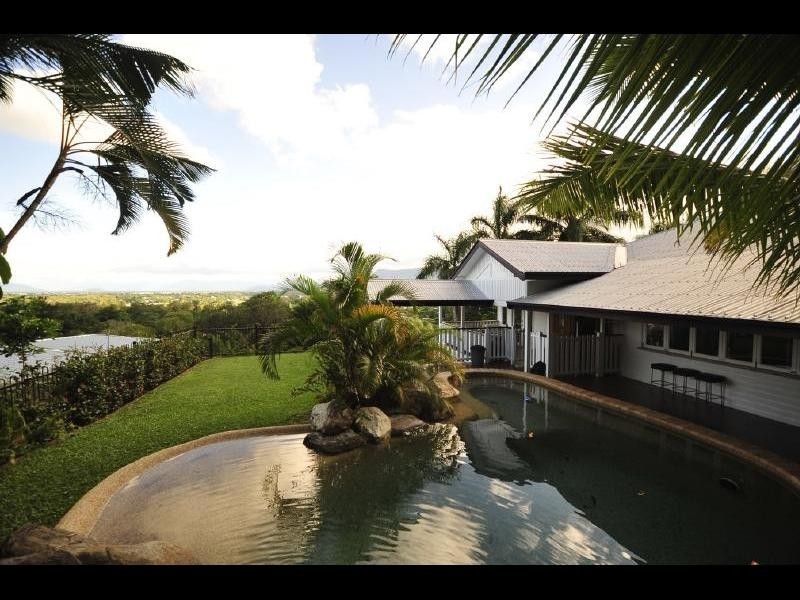 42 Walsh Street, Edge Hill QLD 4870