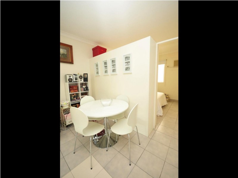 20/87 Earl Street, Westcourt QLD 4870