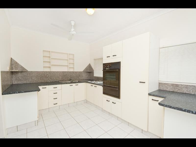 141 Swallow Street, Mooroobool QLD 4870