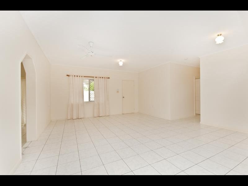 141 Swallow Street, Mooroobool QLD 4870