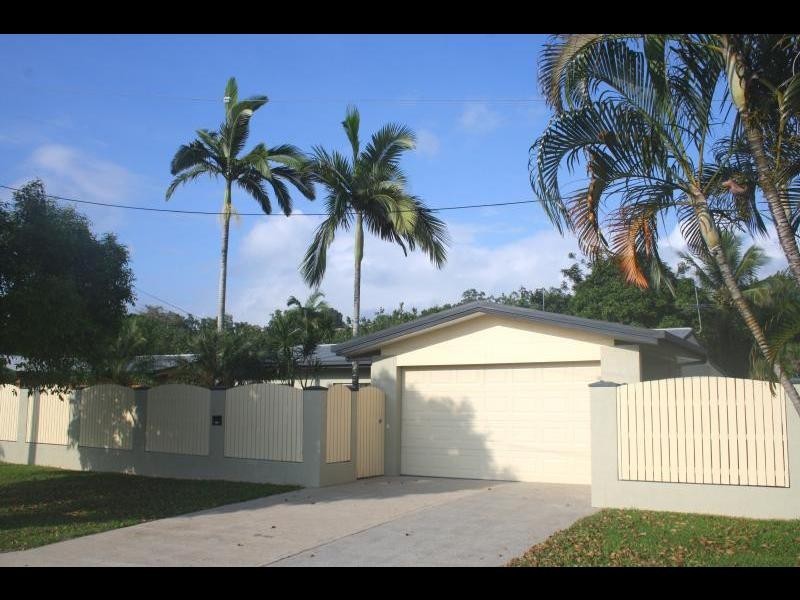 141 Swallow Street, Mooroobool QLD 4870