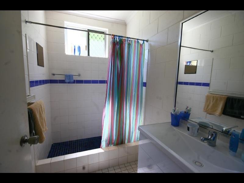 2/40 Lake Placid Road, Caravonica QLD 4878