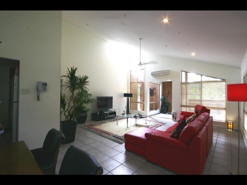 43 Dungarvan Drive, Brinsmead QLD 4870