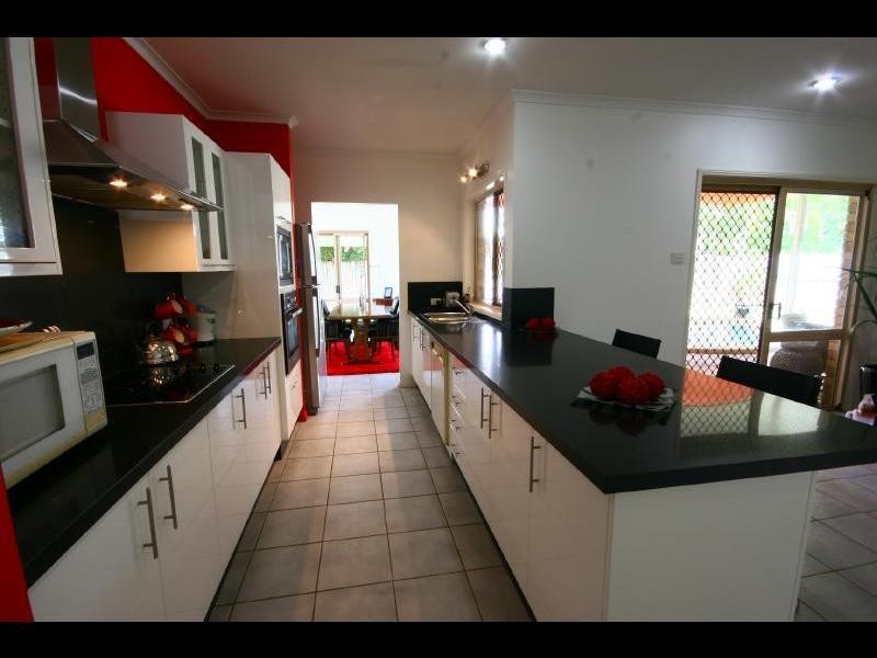 43 Dungarvan Drive, Brinsmead QLD 4870