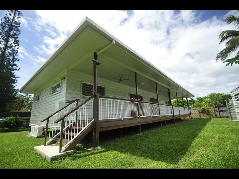 4 Diwi Diwi Street, Manoora QLD 4870