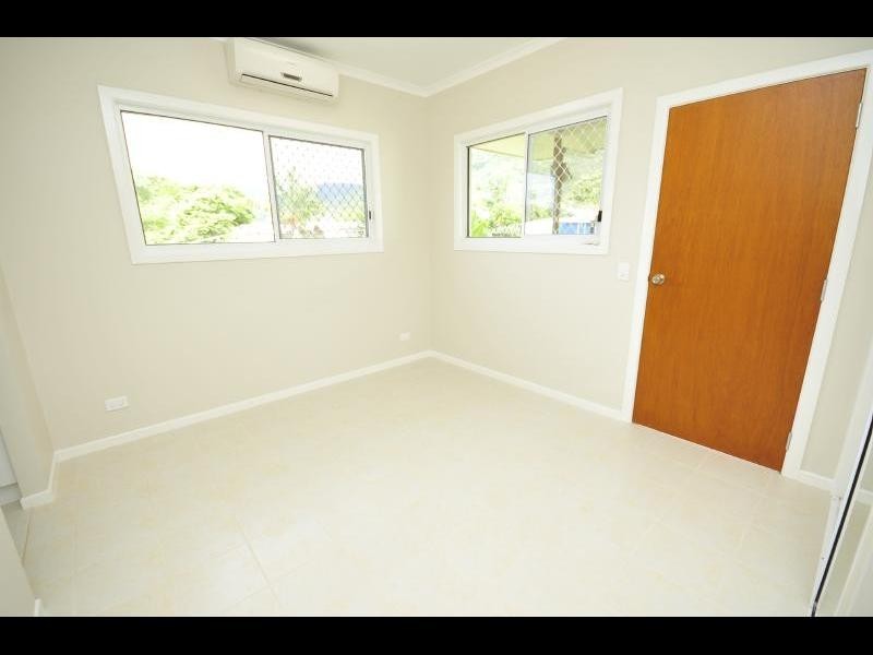 4 Diwi Diwi Street, Manoora QLD 4870